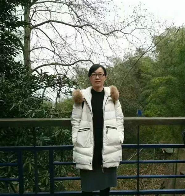 顏仙芬.jpg